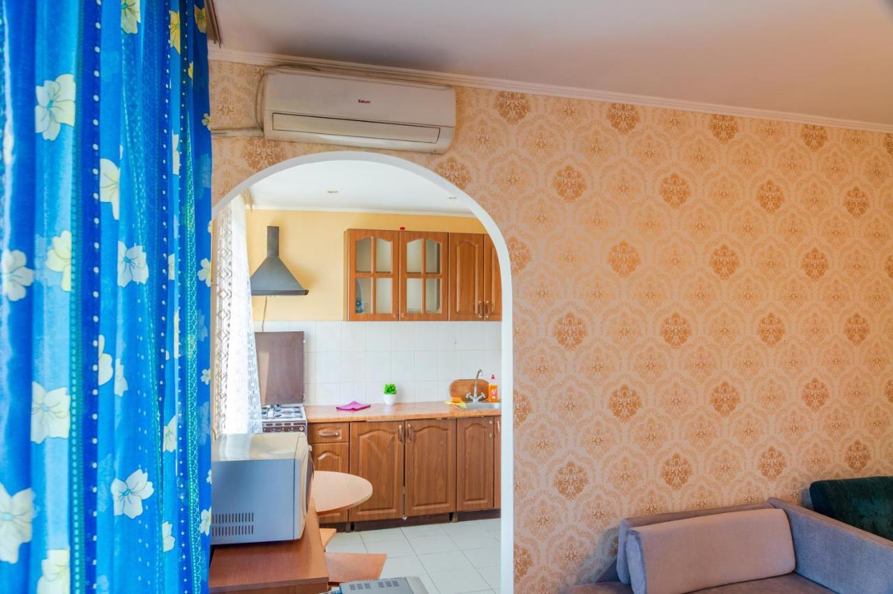 Квартира По Улице Федорова 1 Kiev Dış mekan fotoğraf