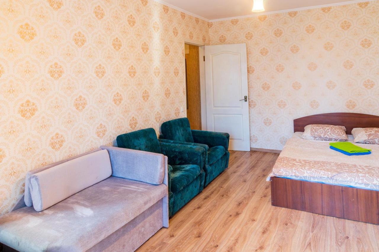 Квартира По Улице Федорова 1 Kiev Dış mekan fotoğraf