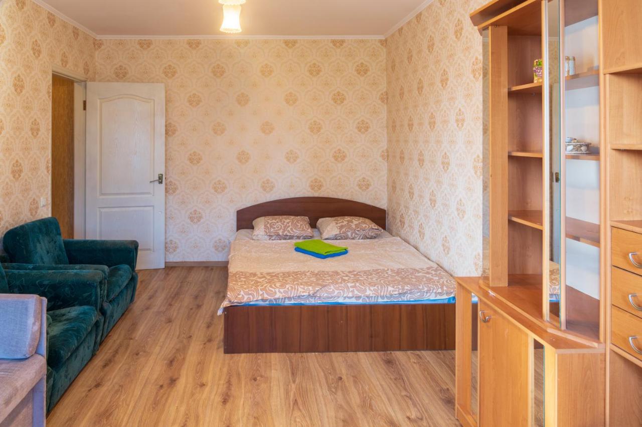 Квартира По Улице Федорова 1 Kiev Dış mekan fotoğraf