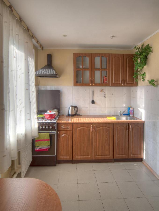 Квартира По Улице Федорова 1 Kiev Dış mekan fotoğraf
