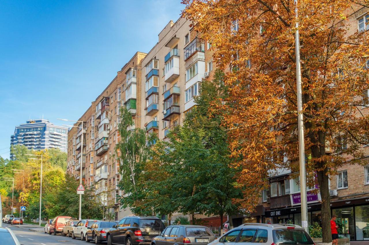 Квартира По Улице Федорова 1 Kiev Dış mekan fotoğraf
