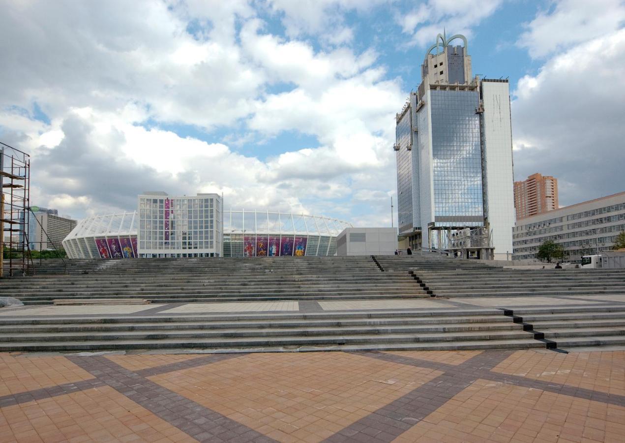 Квартира По Улице Федорова 1 Kiev Dış mekan fotoğraf